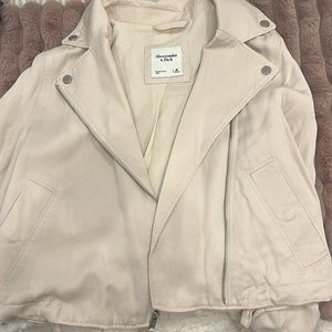 Abercrombie jacket size M
